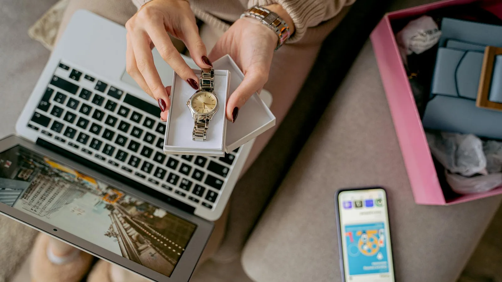 E-Commerce Buchhaltung automatisieren: Der komplette Guide für Schweizer Onlineshops 2025