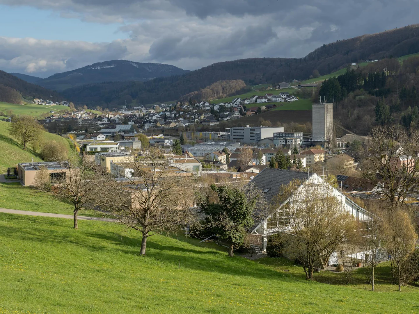 Raiffeisen reagiert nicht: Vereinskonto von Turbenthal gelöscht, Zahlungen unmöglich