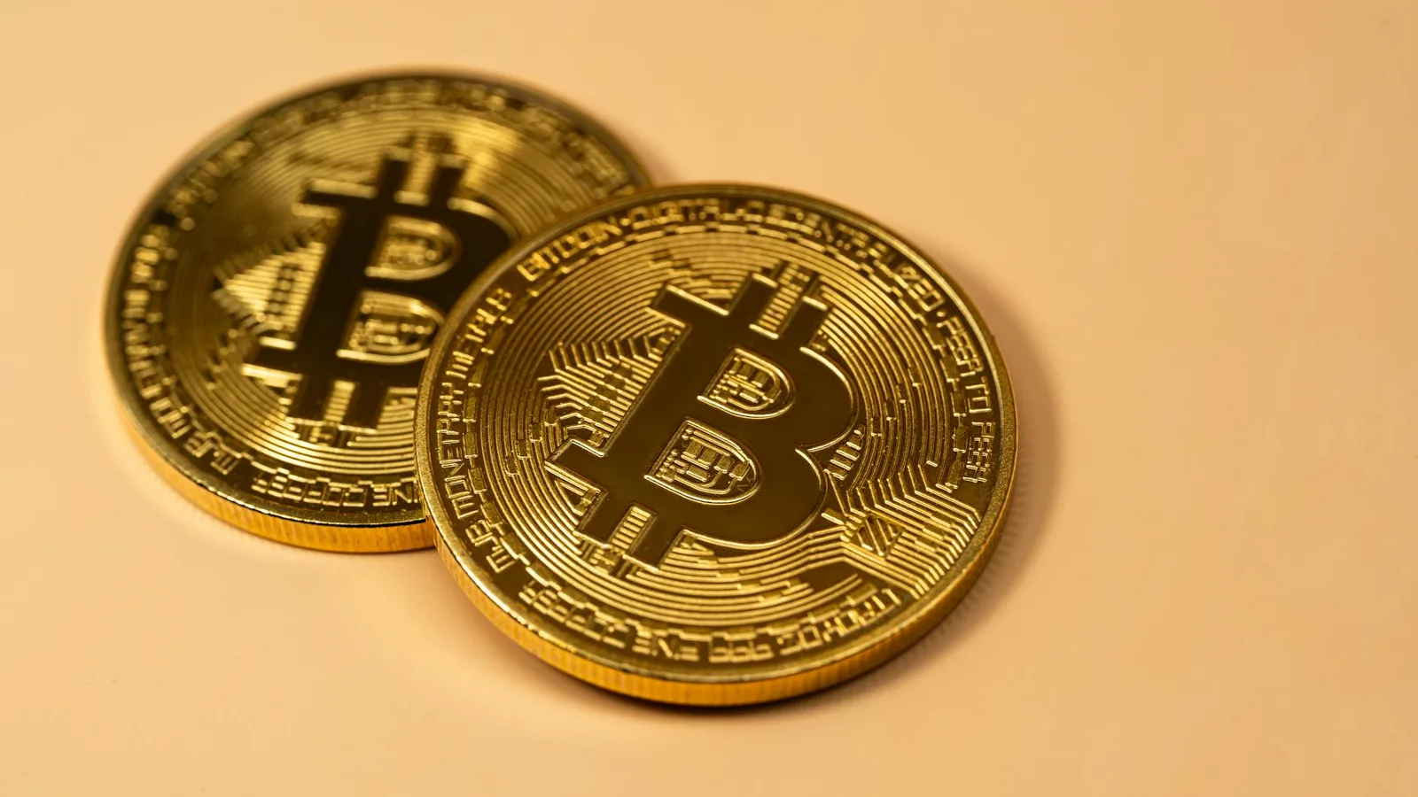 Saylor kündigt weiteren Bitcoin-Kauf an: Auswirkungen auf Schweizer Finanzinstitutionen