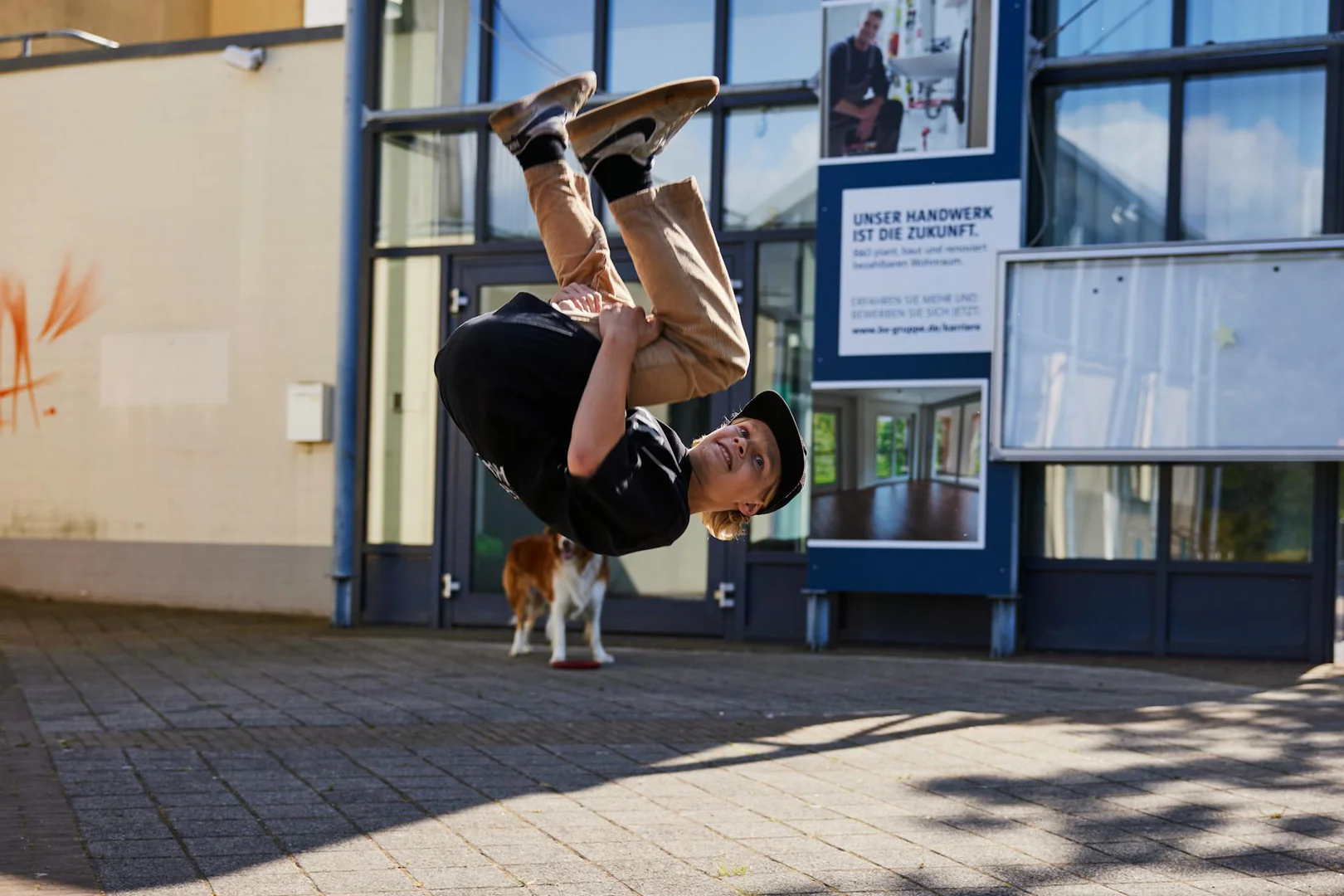 Bitcoin-Kurs bleibt unter Vorjahresniveau - Miner wenden sich KI zu